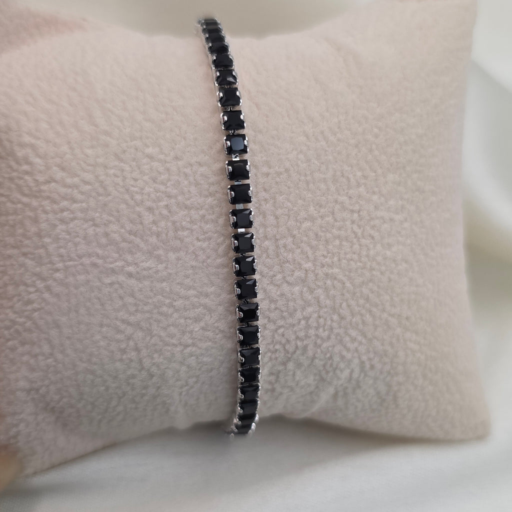 Noir Tennis Bracelet