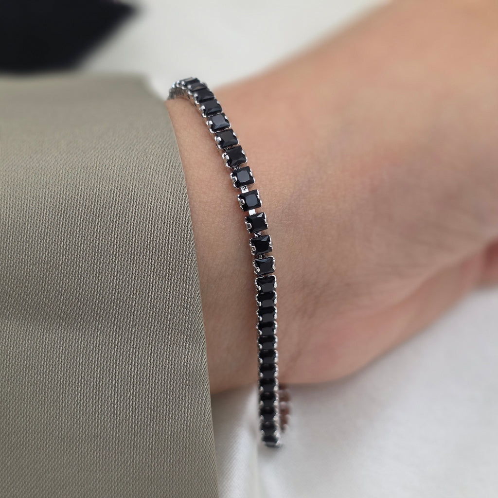 Noir Tennis Bracelet