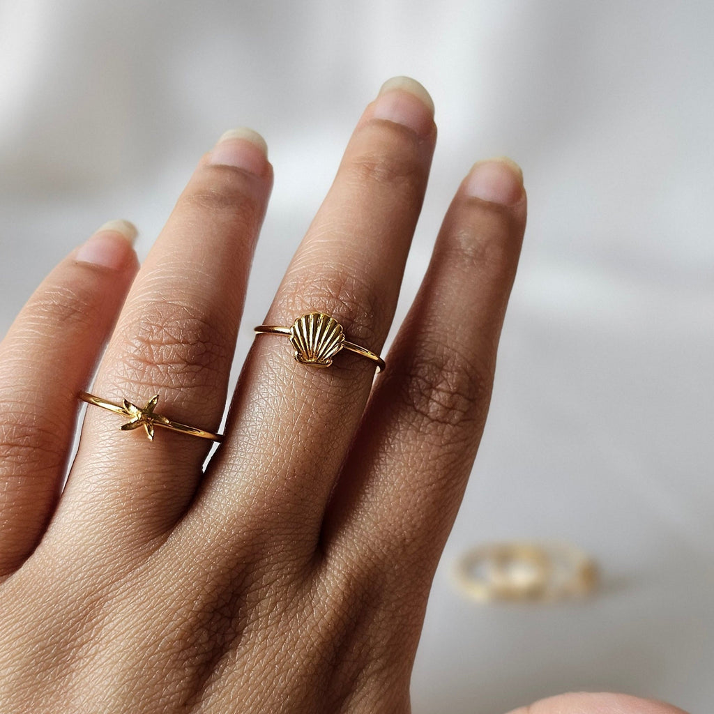 Dainty Seashell Ring - Mummshi