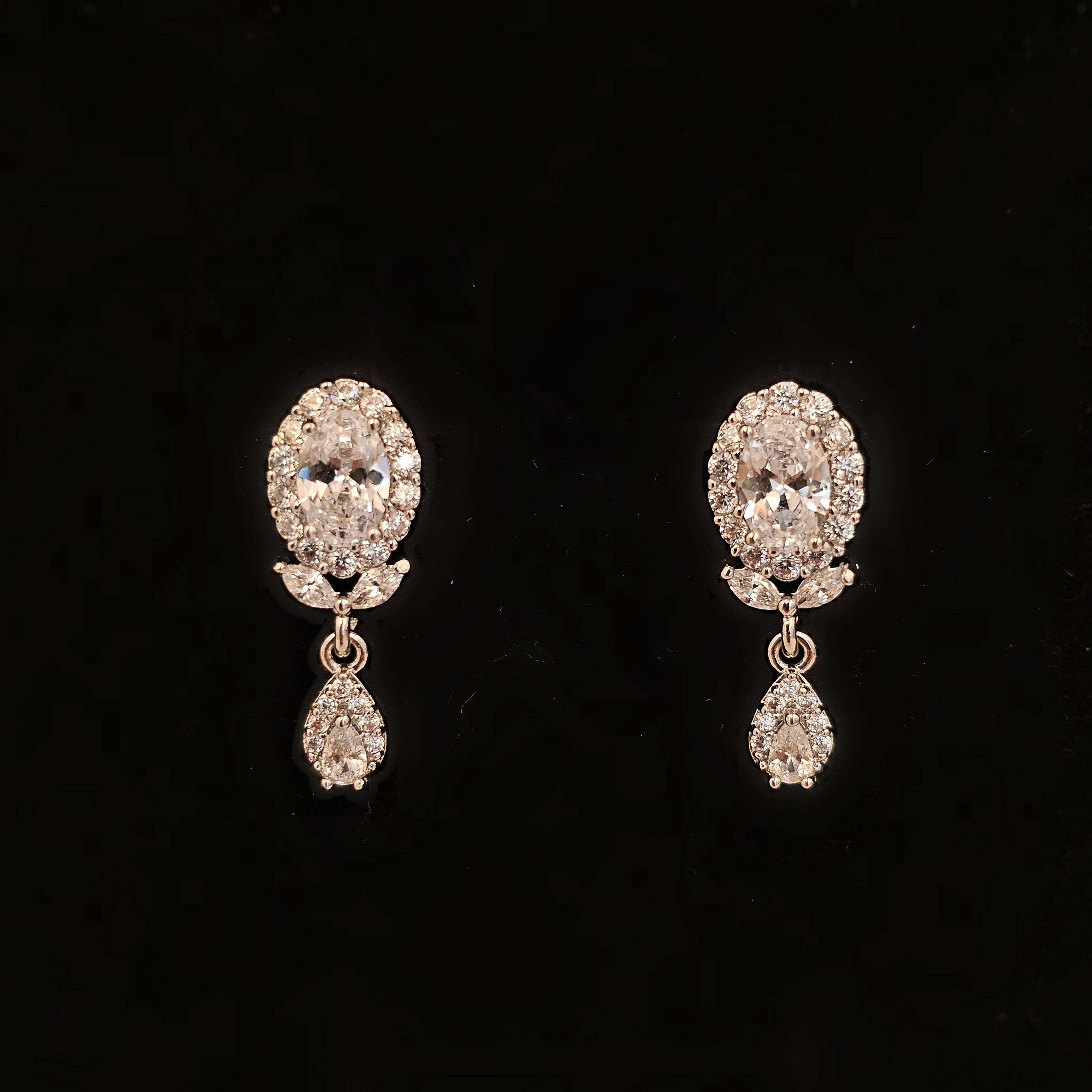 Marquise Crystal Leaf Drops (S925)