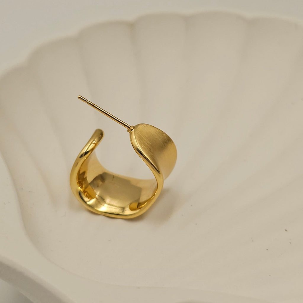 Molten Matte Hoops (S925) - Mummshi