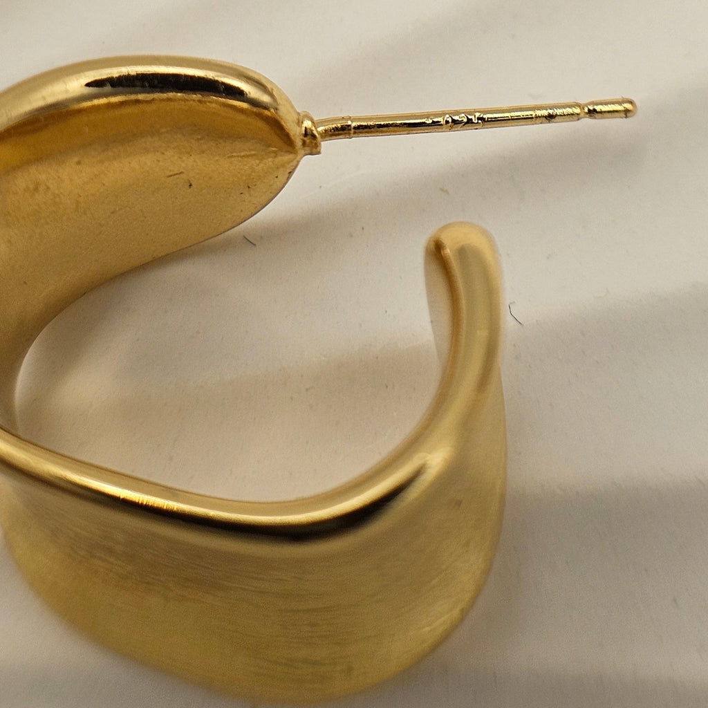Molten Matte Hoops (S925) - Mummshi