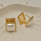 Pearl Amour Huggie Hoops (S925 & Freshwater Pearls) - Mummshi